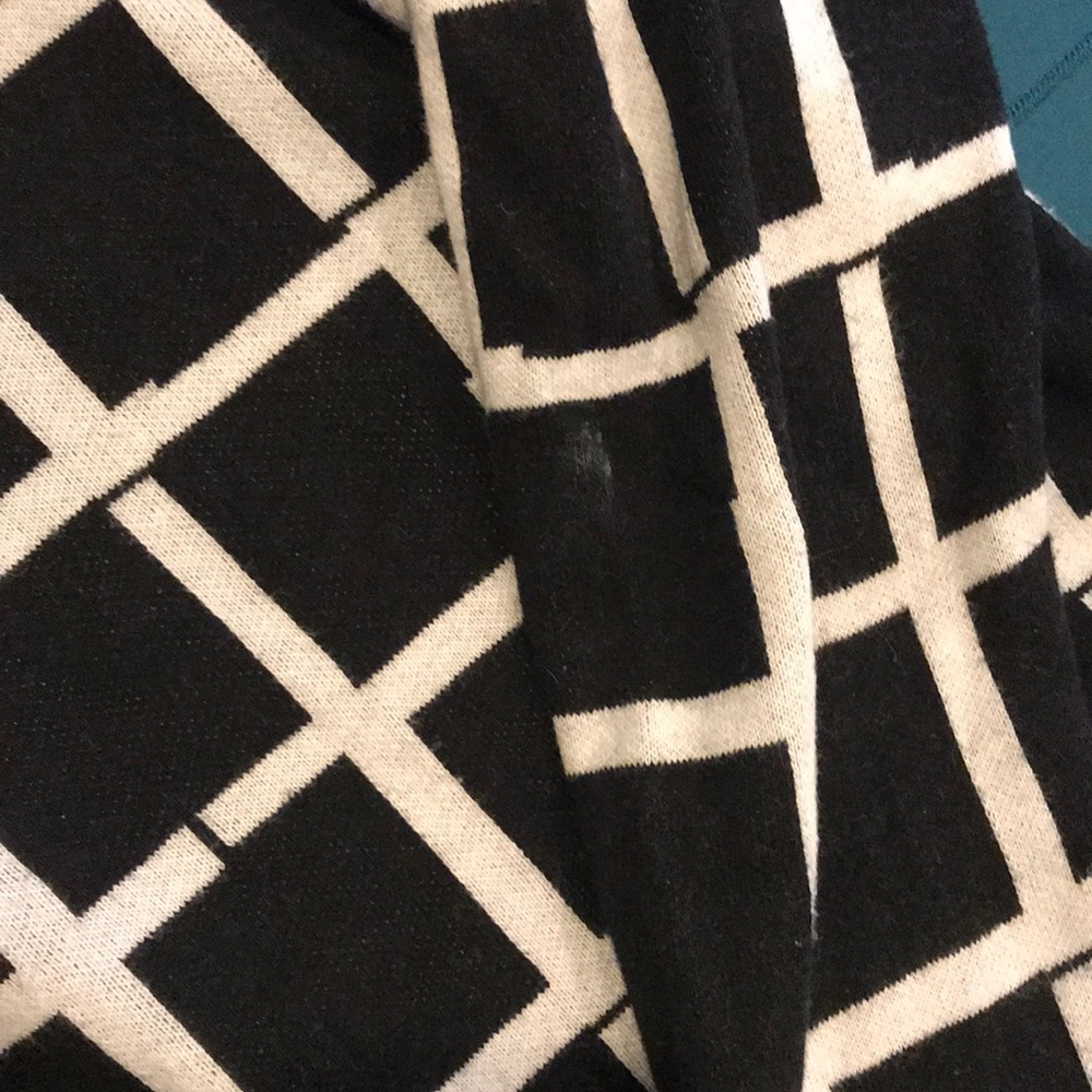 French Connection Sweater Grid Pattern - image 4